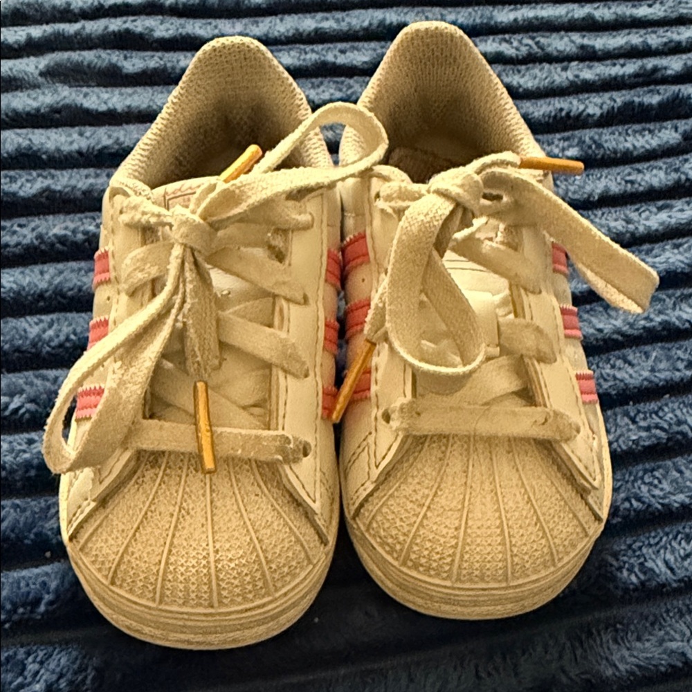 Adidas Kids White and Pink Sneakers - Picture 4 of 6